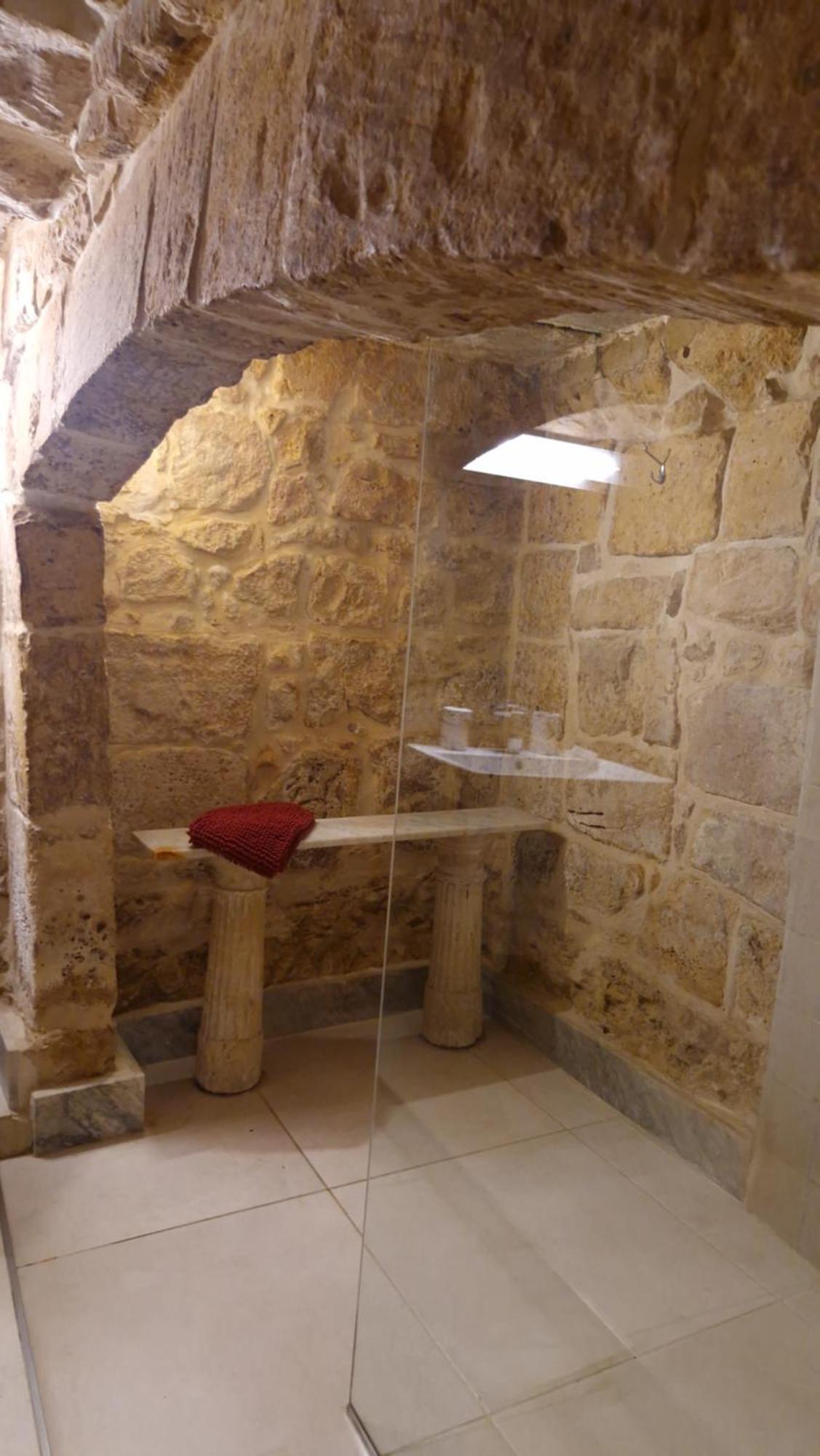 12 -16 , Pacifiku Scicluna Vittoriosa Exterior foto